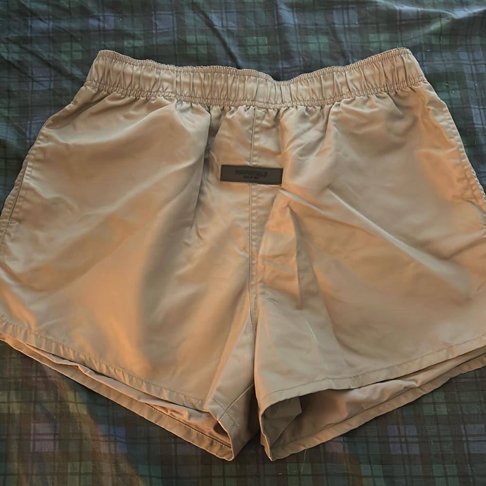 Essentials Shorts